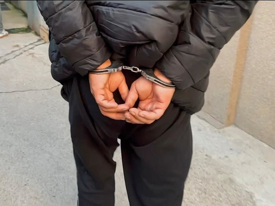 Zatrzymani ze sprztem do kradziey aut. Trafili do aresztu