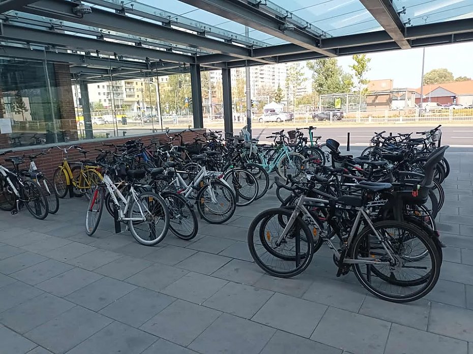 Bemowo inwestuje w rowerzystw. Nowe stojaki i wiata na horyzoncie