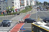 Wjechał na czerwonym świetle. Na hulajnodze prosto pod pędzący samochód