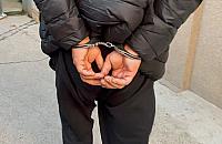 Zatrzymani ze sprzętem do kradzieży aut. Trafili do aresztu