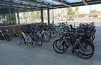 Bemowo inwestuje w rowerzystów. Nowe stojaki i wiata na horyzoncie