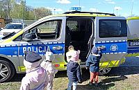 Policjant odwiedził żłobek na Bemowie. Dzieci uczyły się bezpieczeństwa